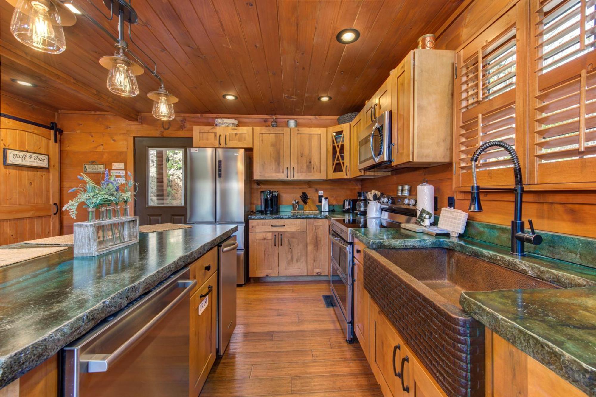 The Buckhorn By Stony Brook Cabins Gatlinburg Exterior photo